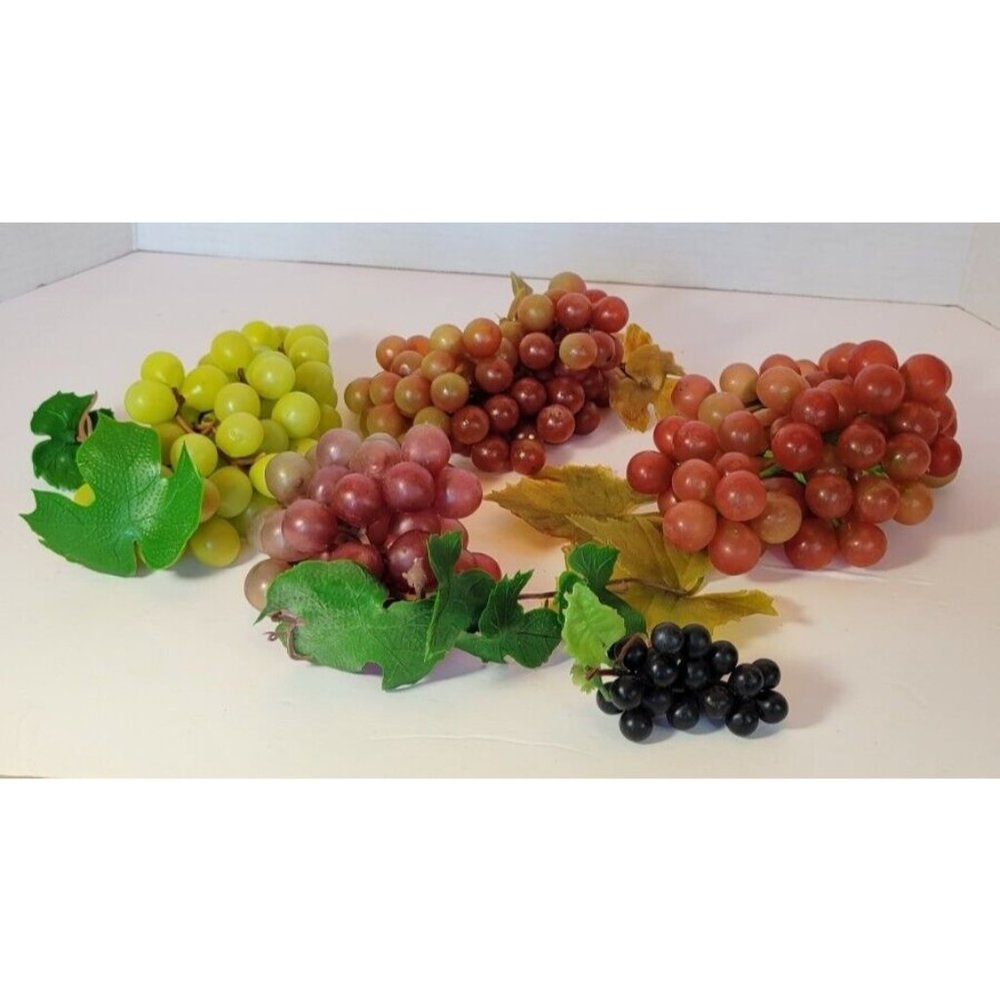 Vintage Artificial Grape Bunches Decorative Rubber Fake Grapes Clusters Variety